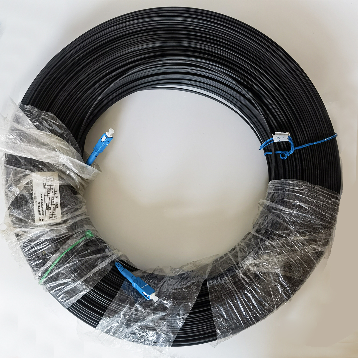 FTTH 20-500M Outdoor Drop Fiber Optic Cable SC UPC-SC UPC Single Mode Single Fiber Durable Network