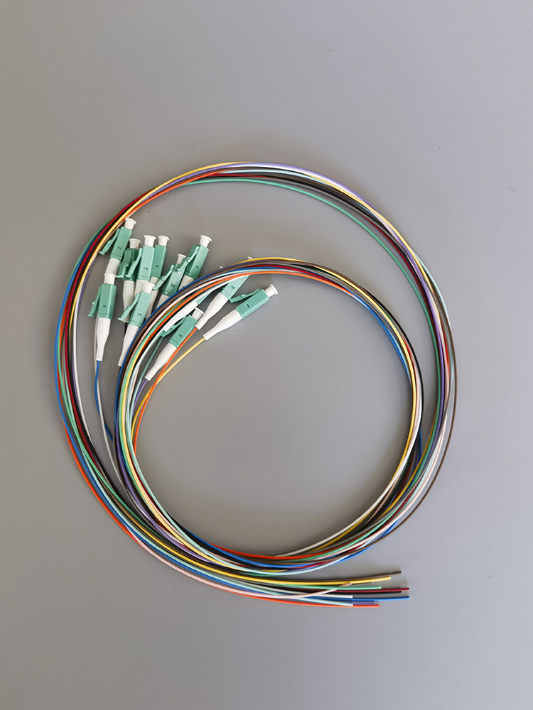 FTTH LC UPC Fiber Optic Pigtail 12 Colors OM3 Multimode 0.9mm 1M FTTR Indoor Patch Cord Tail Fiber