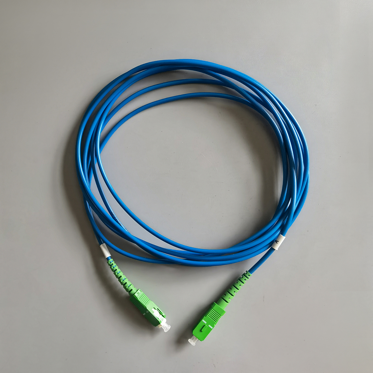 FTTH 3M SC/APC to SC/APC Single Mode Fiber Optic Patch Cable G652D Indoor Blue Fiber Optic Cable