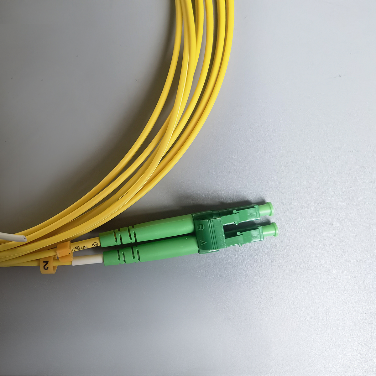 High Quality FTTH Fiber Optic Internet Cable LC/APC to LC/UPC Single Mode Duplex 2.0mm Patch Cord