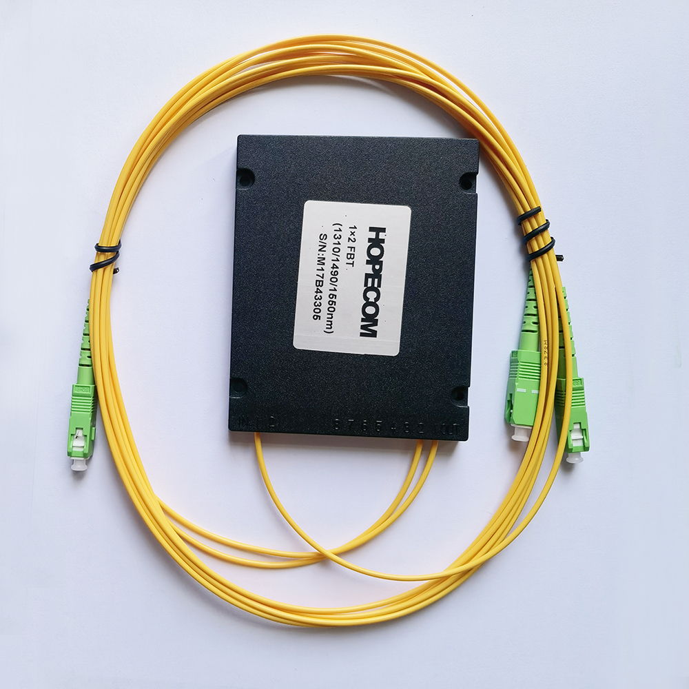 FTTH Fiber Optic Splitter Box SC/APC 1x2 1x4 1x8 1x16 PLC Cassette Type Optical Splitter 1.5M Fiber 