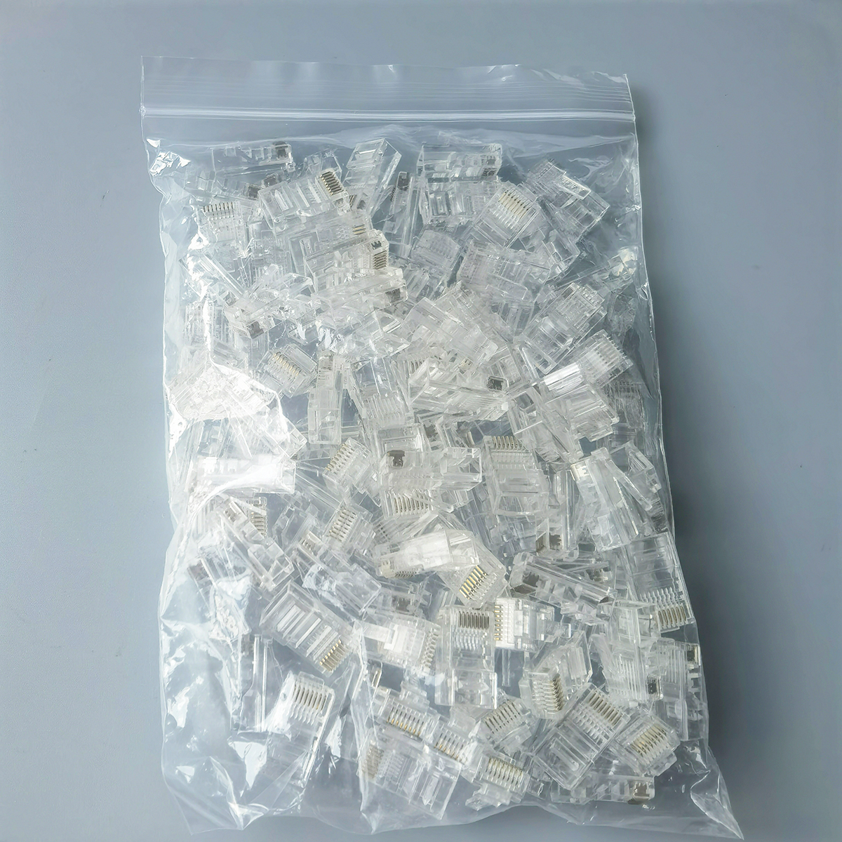 RJ45 CAT5e Connectors 100pcs Gold Plated 8P8C UTP Modular Ethernet Network Crystal Ends RJ45 CAT5e Connectors 100pcs Gold Plated 8P8C UTP Modular Ethernet Network Crystal Ends