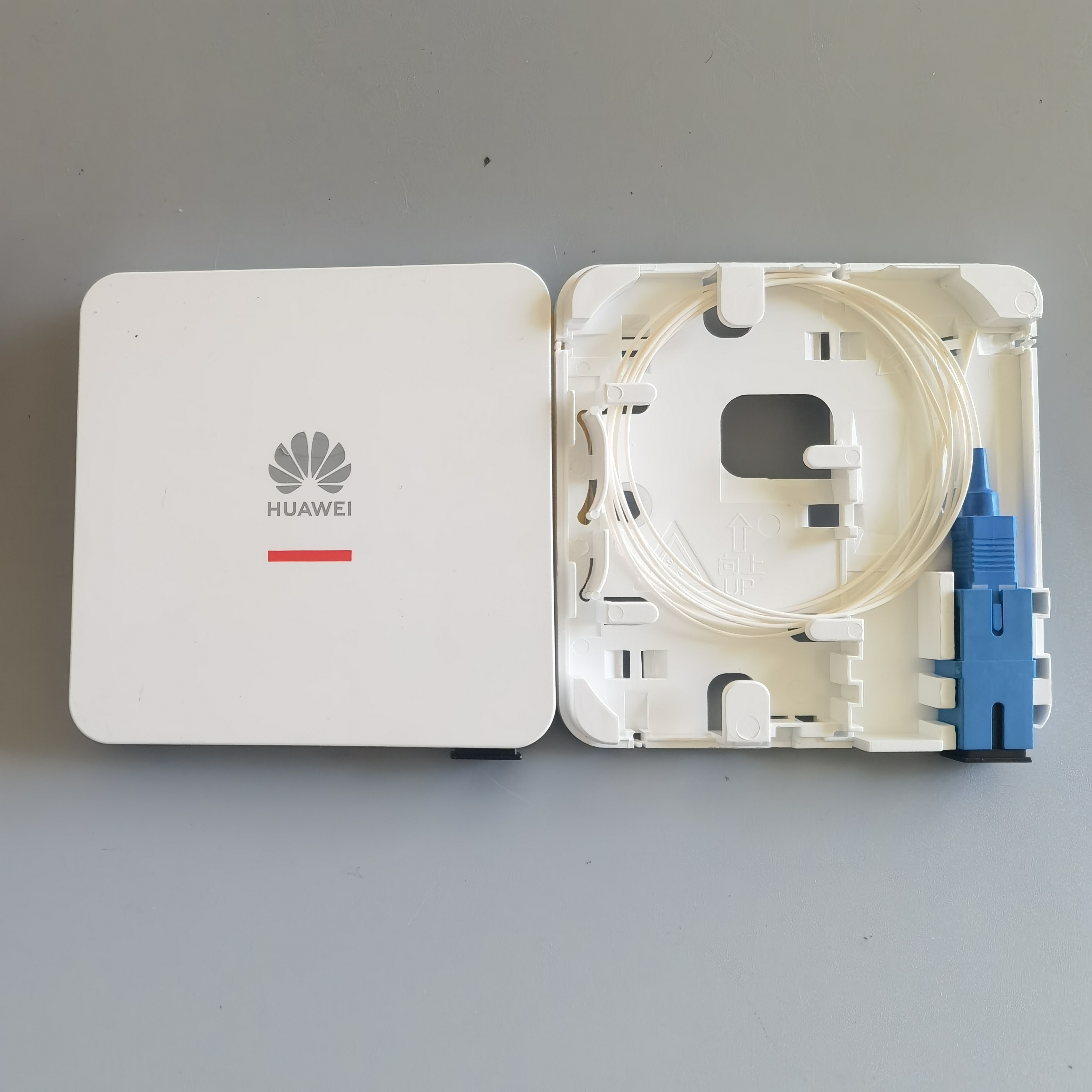 Huawei 2120-T-1 FTTH Fiber Optic Terminal Box SC Access Faceplate With Pigtail And Adapter 