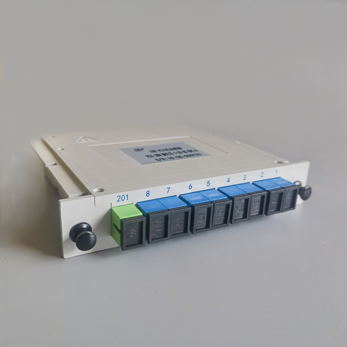 FTTH Optical Fiber Splitter 1x2 1x4 1x8 1x16 SC UPC Cassette Box Plug in Type Telecom Network FTTH Optical Fiber Splitter 1x2 1x4 1x8 1x16 SC UPC Cassette Box Plug in Type Telecom Network