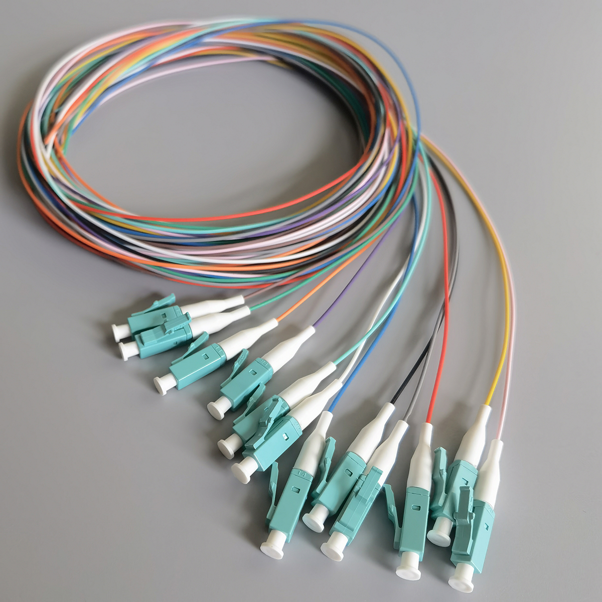 FTTH OM3 LC Aqua Multimode Fiber Optic Pigtail Cable 0.9mm LSZH for Telecom and Data Center FTTH OM3 LC Aqua Multimode Fiber Optic Pigtail Cable 0.9mm LSZH for Telecom and Data Center