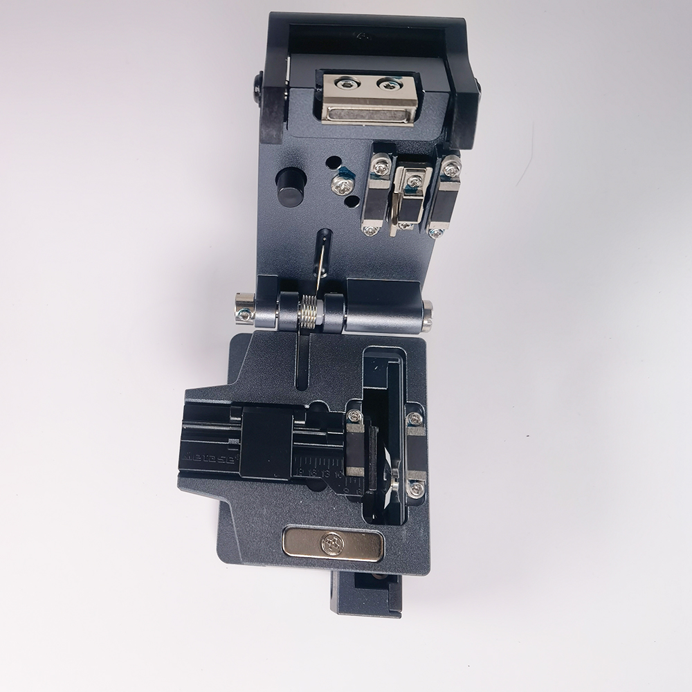 FTTH MT-21 Fiber Cleaver High Precision Fiber Cutter For FTTH Telecom Metal Body Professional Tool