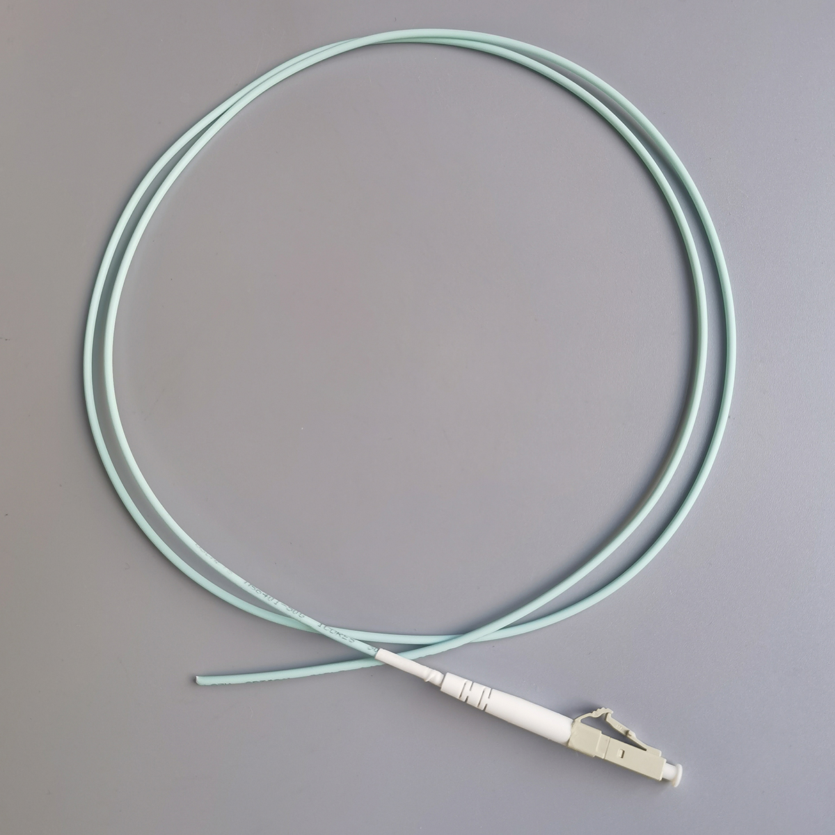 FTTH OM3 LC UPC Fiber Optic Pigtail Multimode 1M LSZH 2.0mm Converter Patch Cord Extension Cord