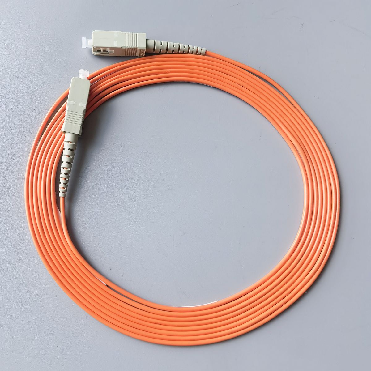 FTTH SC/UPC-SC/UPC Fiber Optic Cable 3M Multi-Mode Single Core 2.0mm Optical Jumper Patch Cord FTTH SC/UPC-SC/UPC Fiber Optic Cable 3M Multi-Mode Single Core 2.0mm Optical Jumper Patch Cord