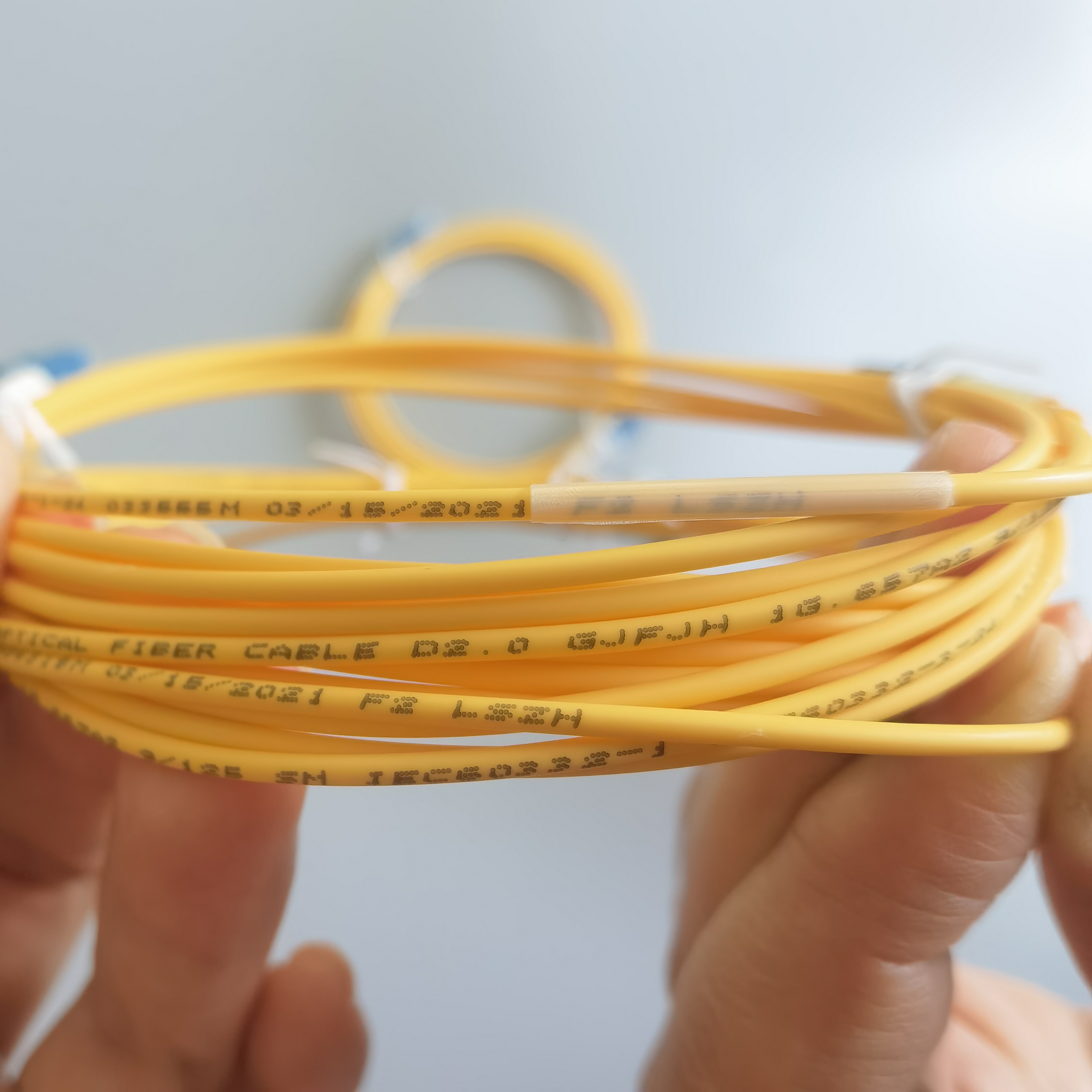 FTTH Fiber Optic Cable LC UPC To LC UPC Singlemode Simplex Indoor 2.0mm High Speed Internet Card
