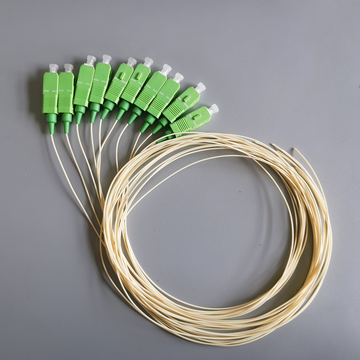 FTTH Fiber Optic Cable SC/APC Pigtail 10PCS Pack Single Mode 0.9mm Easy Splicing Network Cables