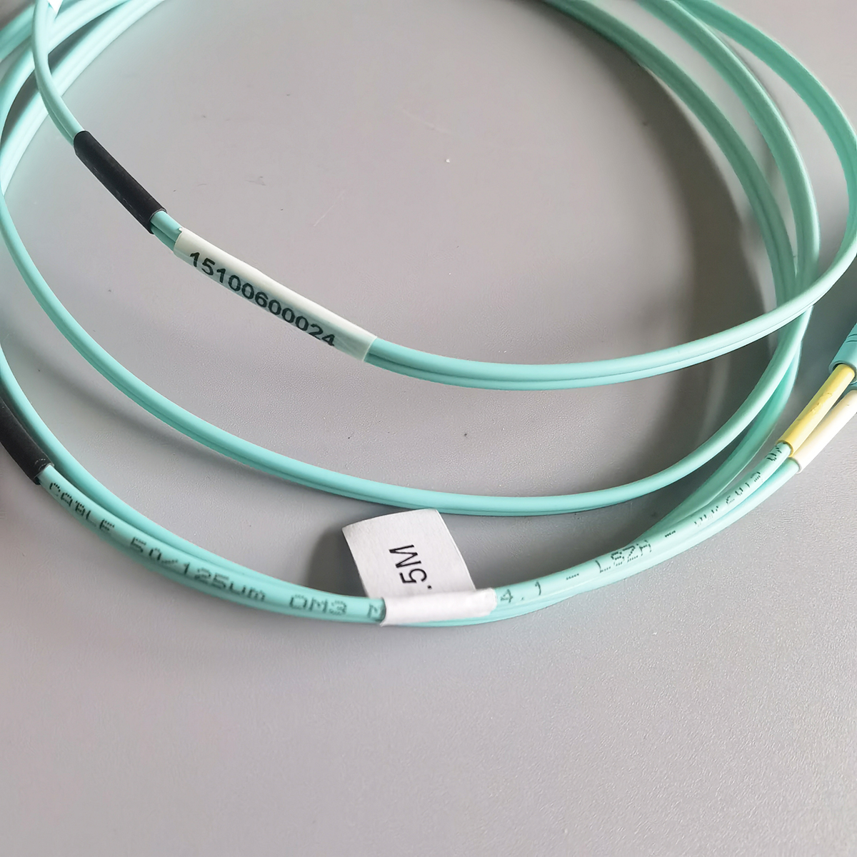 FTTH LC/UPC LC/UPC Fiber Optic Patch Cable 2.0mm LSZH OM3 Dual-Core High-Speed Internet Cable