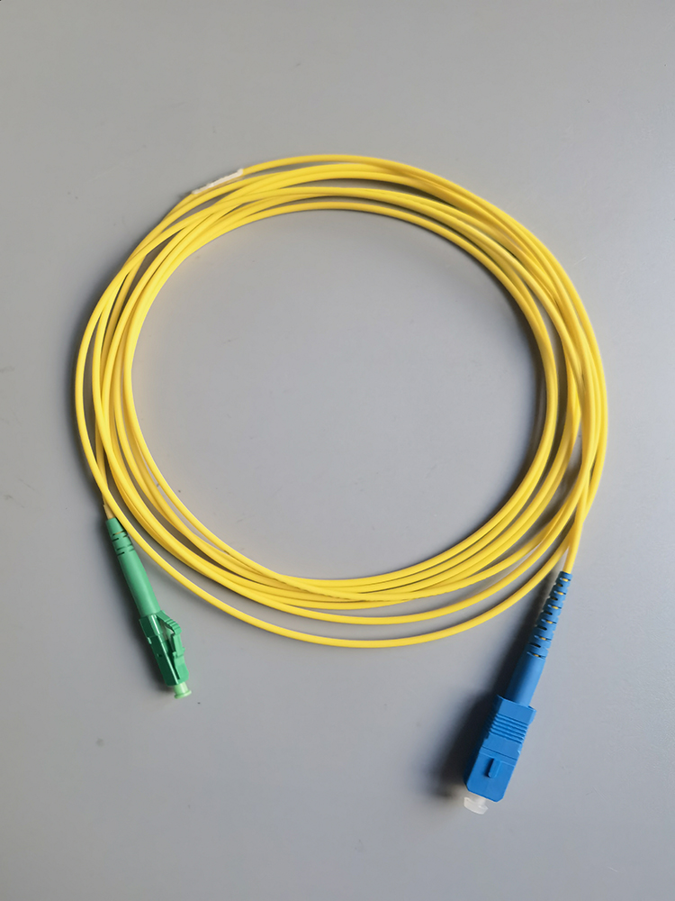 FTTH Fiber Optic Cable LC/APC-SC/UPC 3M 2.0mm G657A1 LSZH Simplex Fiber Optic Internet Cable FTTH Fiber Optic Cable LC/APC-SC/UPC 3M 2.0mm G657A1 LSZH Simplex Fiber Optic Internet Cable
