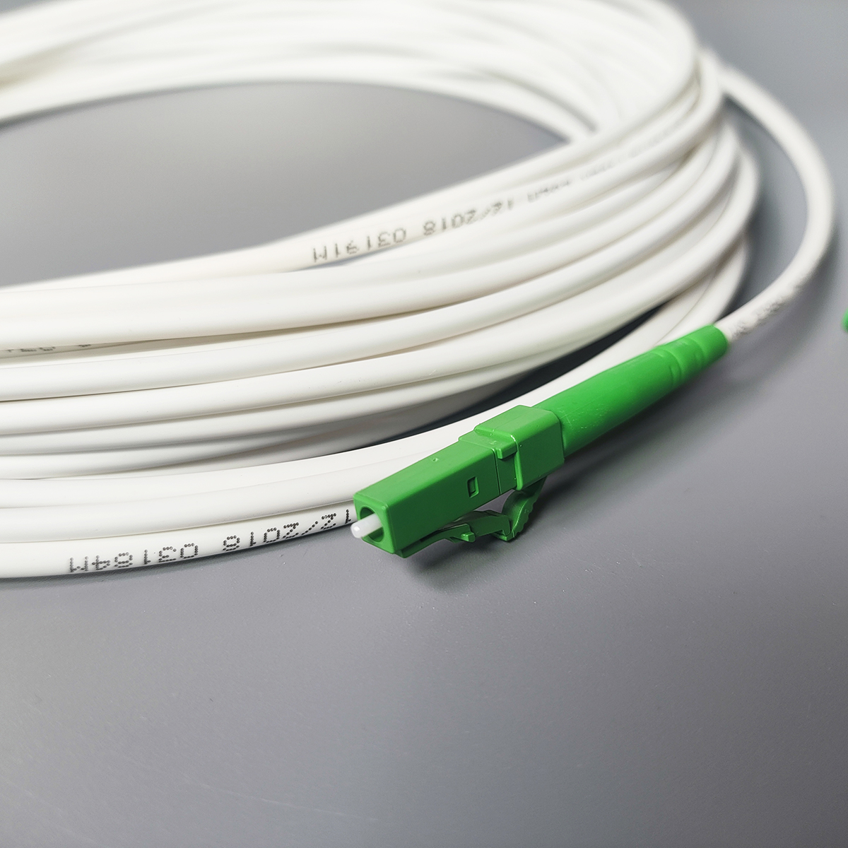 FTTH Fiber Opitc Patch Cord SC/APC-LC/APC G657A2 LSZH Fiber Opitcs Cable Simplex Convert Patch Cord FTTH Fiber Opitc Patch Cord SC/APC-LC/APC G657A2 LSZH Fiber Opitcs Cable Simplex Convert Patch Cord